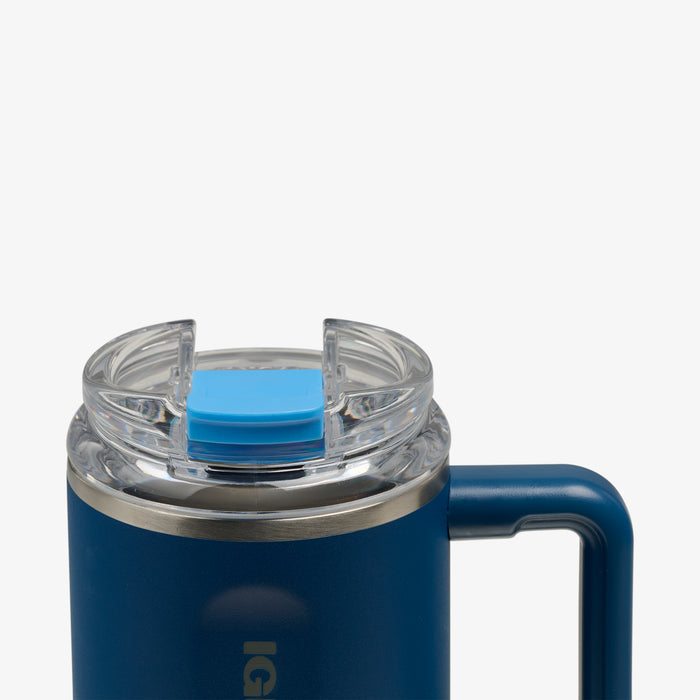 Lid Closed View | 18 Oz Flip ‘n’ Sip Travel Mug::Blue Shale::Leakproof flip ‘n’ sip lid