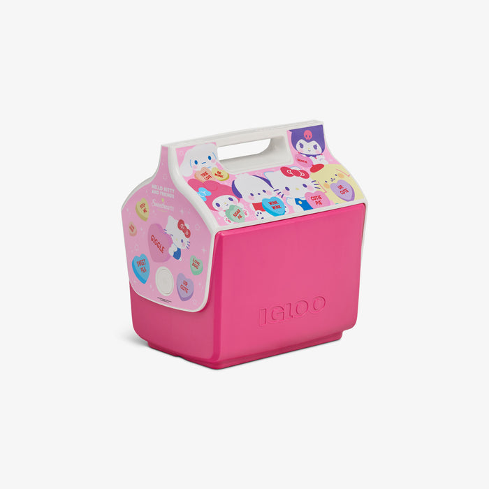 Angle View | Hello Kitty® and Friends x Sweethearts® Candies Little Playmate::::Trademarked tent-top design