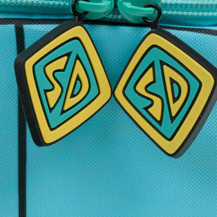 Zipper View | Scooby Doo Mystery Machine™ Cooler Bag::::Scooby Doo dog tag zipper pulls