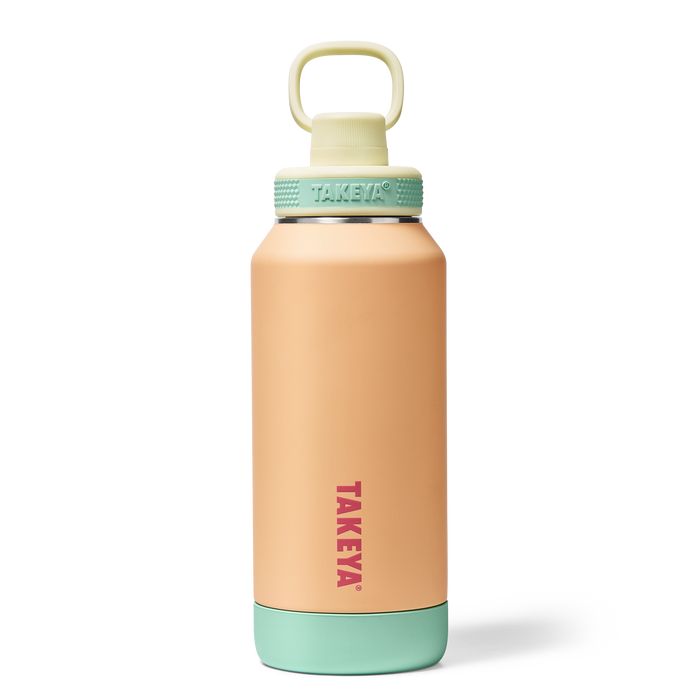sport-soft-touch-water-bottle-with-spout-lid-o8 TKS_SP25_SoftTouch_SptBtl_PeachJelly_32oz_51376_v1_sRGB_SHD.png