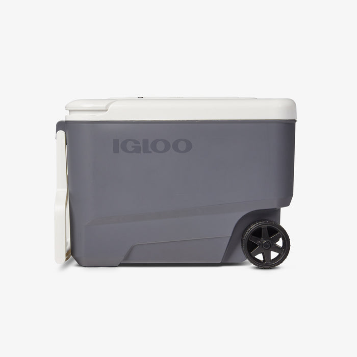 Front View | Versatemp 35 Qt Wheeled Electric Cooler::::